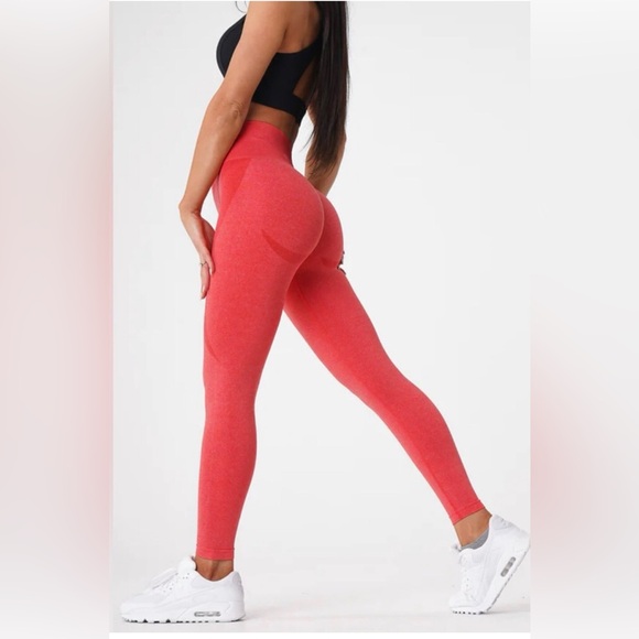 NVGTN NWOT Contour Candy Apple Legging,Size-Small - Picture 3 of 10